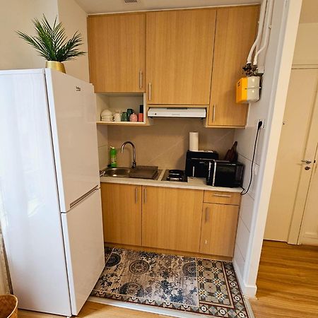 Alaya Apartment Безон Екстериор снимка