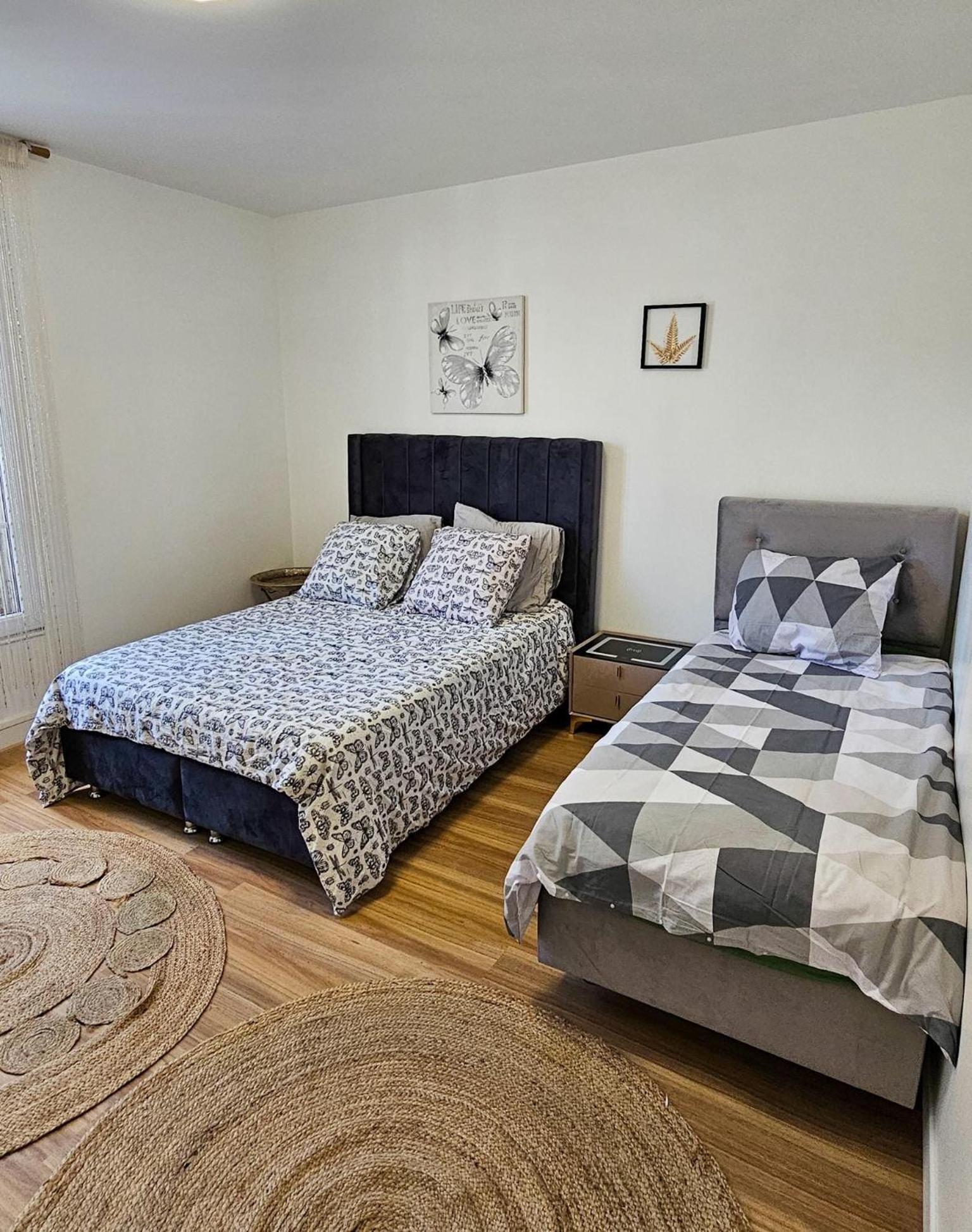 Alaya Apartment Безон Екстериор снимка